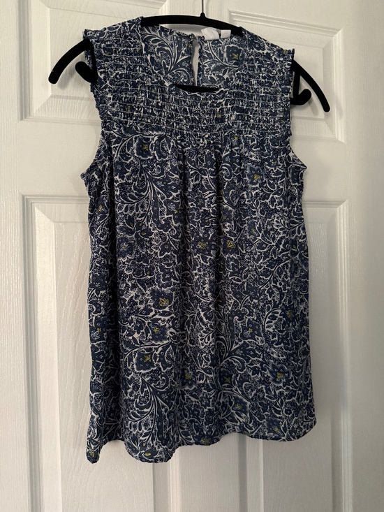 GAP women’s paisley print top - Picture 1 of 5